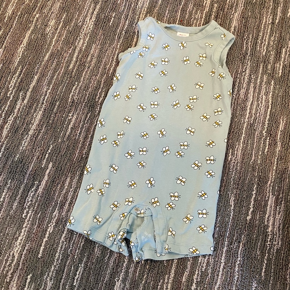 Hanna Andersson bumble bee romper